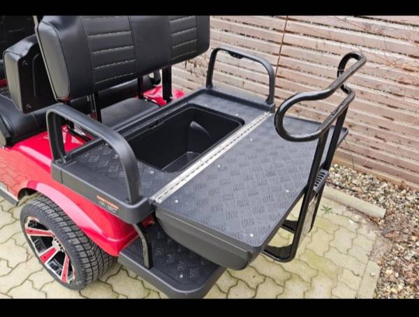 BT-Golfcars CR4+2